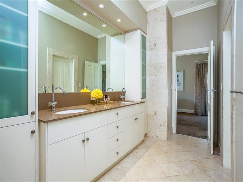 21A Lynwood Avenue, Killara NSW 2071