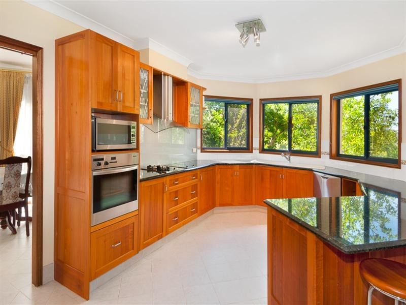 30 Beechworth Road, Pymble NSW 2073