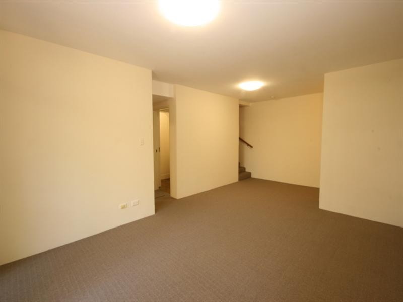 5/15 Busaco Road, Marsfield NSW 2122