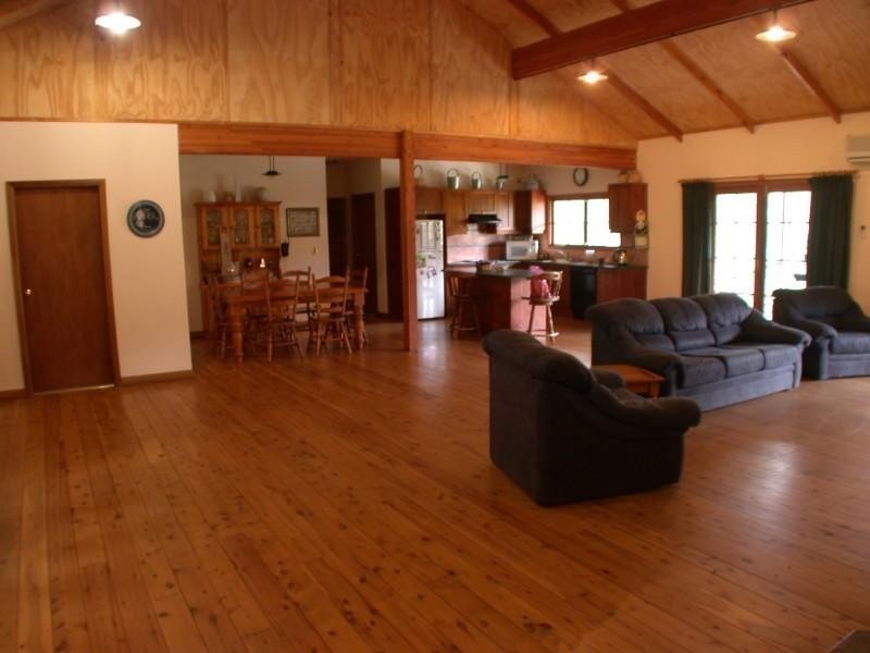 Lower Portland NSW 2756