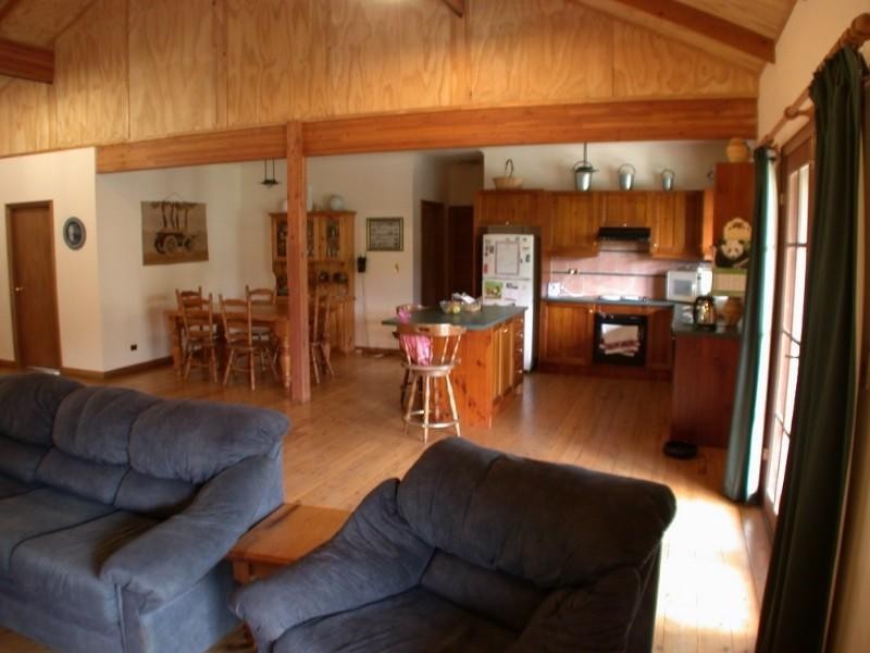 Lower Portland NSW 2756