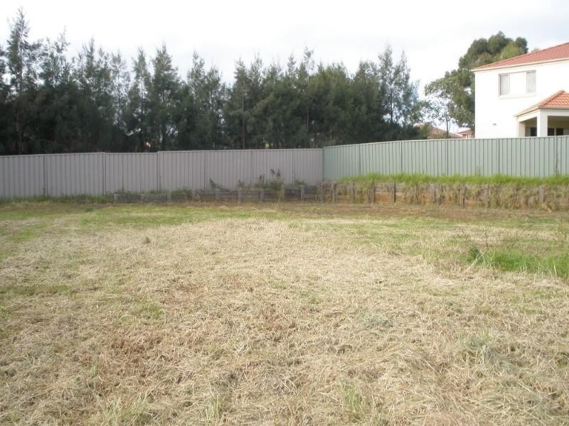 21 (Lot 230) Wattlebird Place, Glenwood NSW 2768