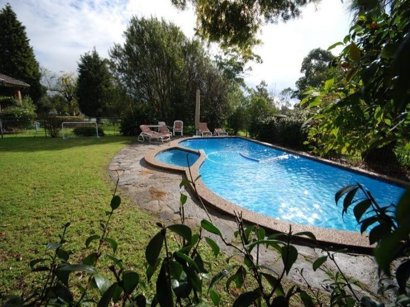 2 Haven Place, Dural NSW 2158