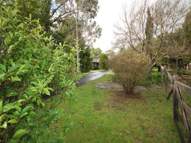 2 Haven Place, Dural NSW 2158