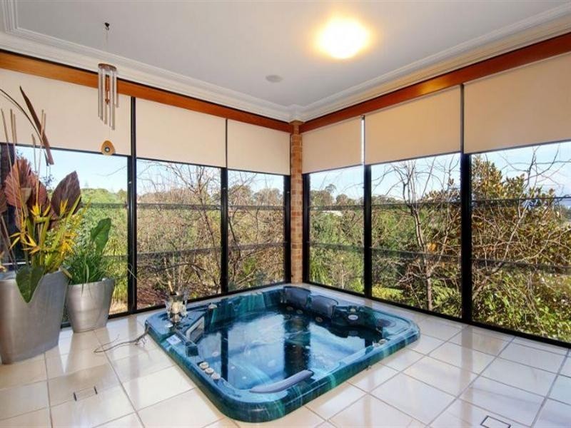 10 Ridge Road, Arcadia NSW 2159