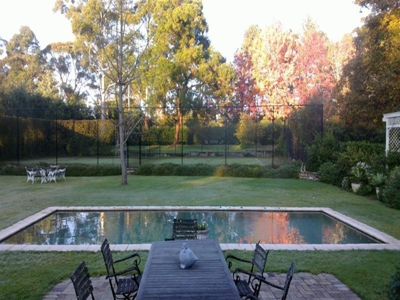 8 Sunnyridge Road, Arcadia NSW 2159