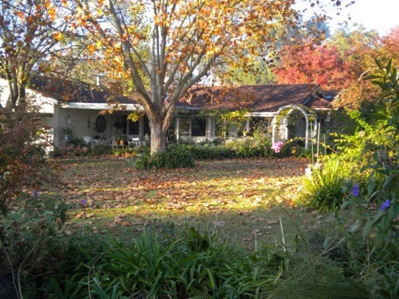 8 Sunnyridge Road, Arcadia NSW 2159
