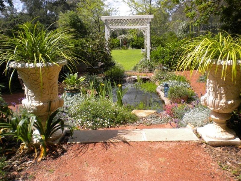 8 Sunnyridge Road, Arcadia NSW 2159