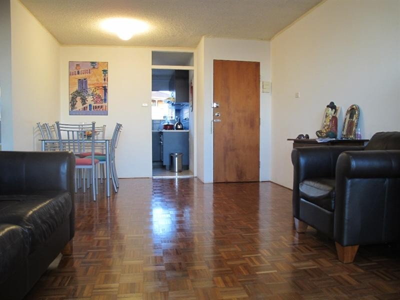 10B/83 Homer Street, Earlwood NSW 2206