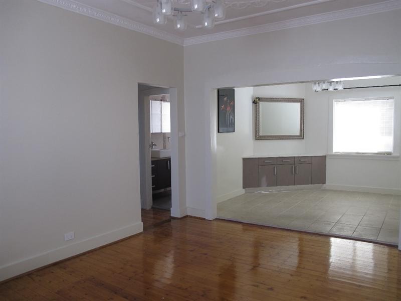 9 Angus Street, Earlwood NSW 2206