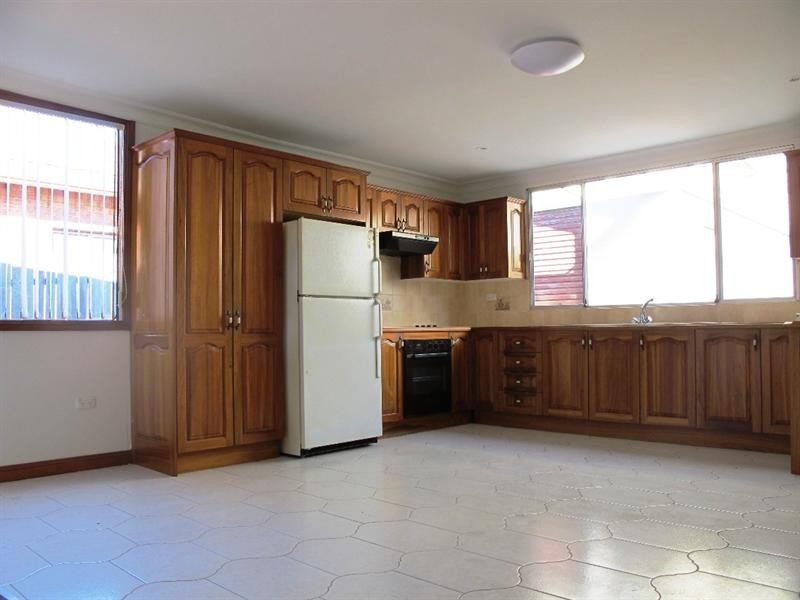 24 Fricourt Avenue, Earlwood NSW 2206