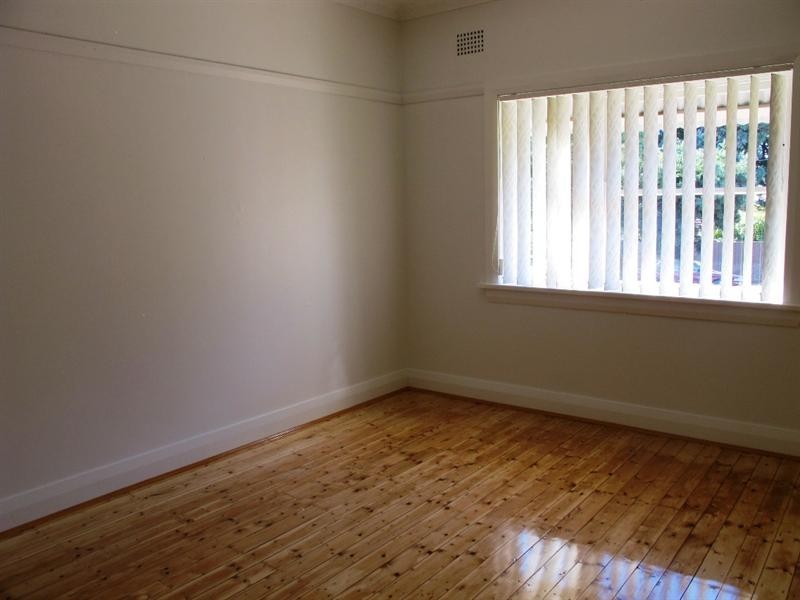 24 Fricourt Avenue, Earlwood NSW 2206