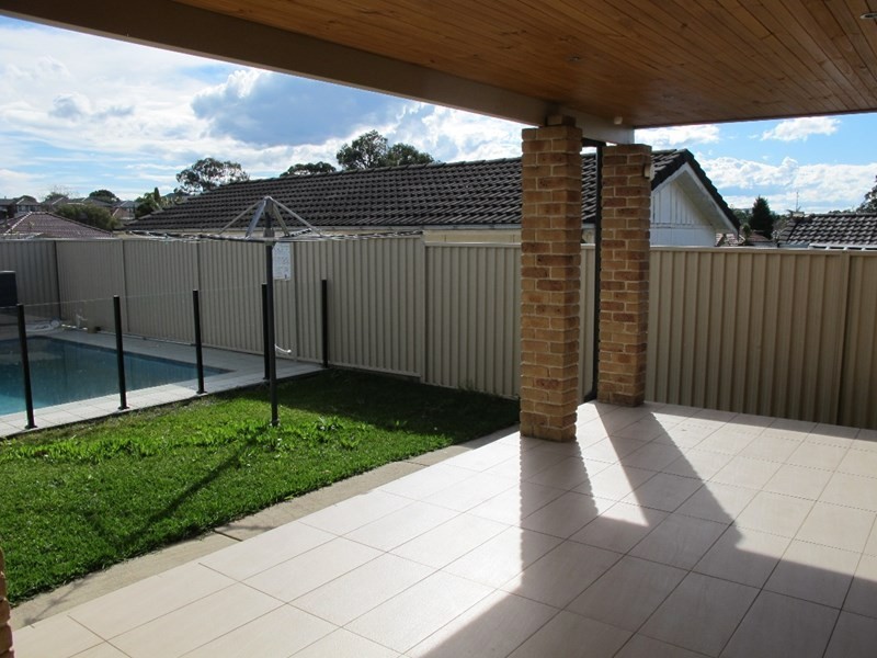 11A Bower Street, Roselands NSW 2196