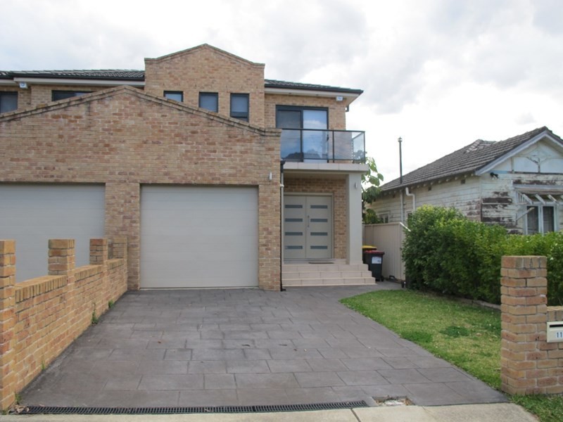 11A Bower Street, Roselands NSW 2196