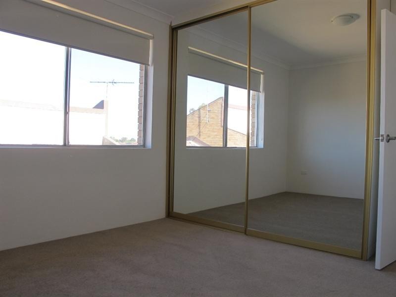 6/166 Homer Street, Earlwood NSW 2206