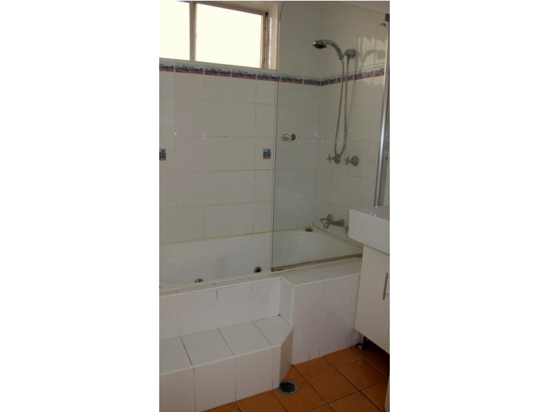 23 Beaconsfield Avenue, Kingsgrove NSW 2208