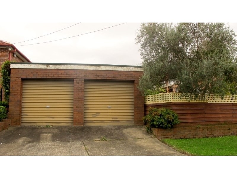 23 Beaconsfield Avenue, Kingsgrove NSW 2208