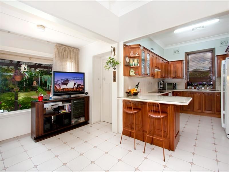 78 Hamilton Avenue, Earlwood NSW 2206