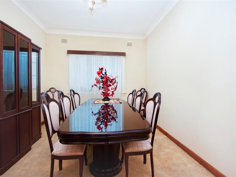 14 FLERS Avenue, Earlwood NSW 2206