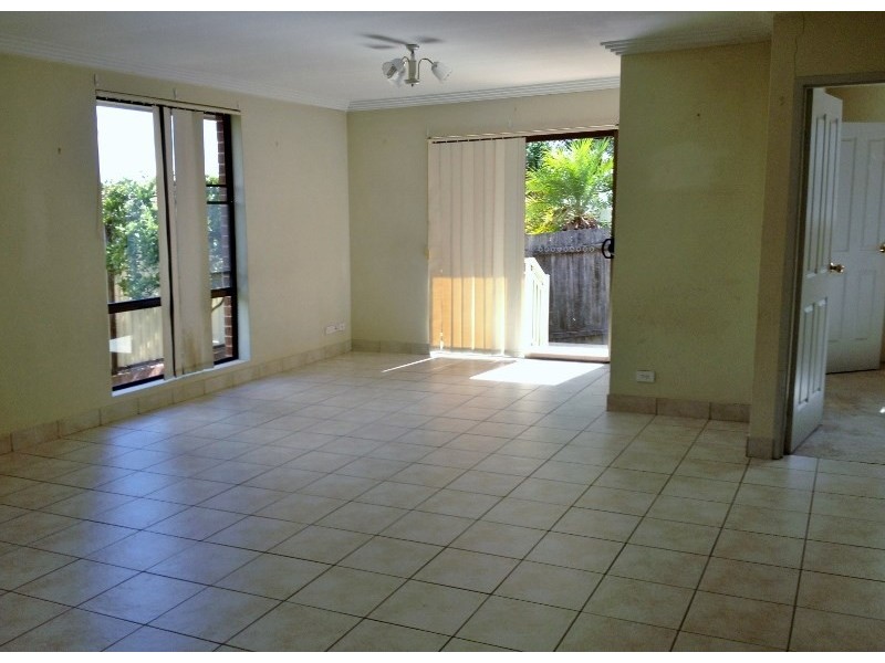 3/30 Cook Avenue, Canterbury NSW 2193