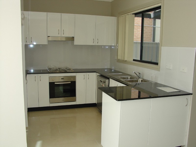 18 John Marie Place, Roselands NSW 2196