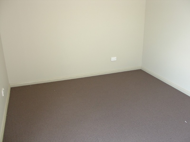 18 John Marie Place, Roselands NSW 2196