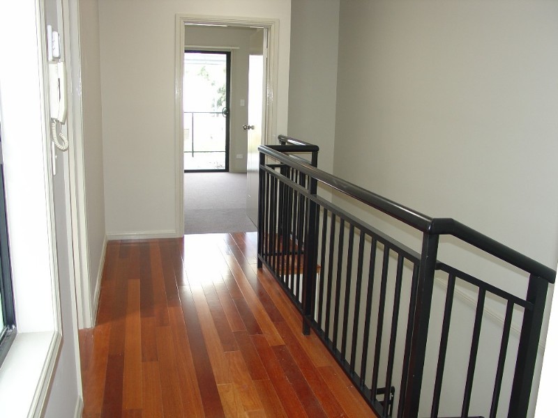 18 John Marie Place, Roselands NSW 2196