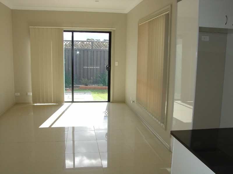 18 John Marie Place, Roselands NSW 2196