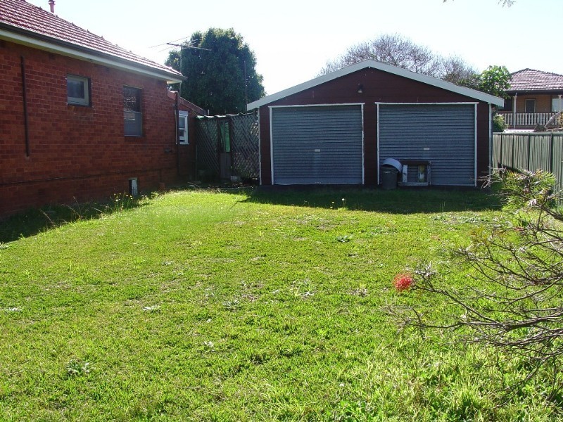 13a Schofield Avenue, Earlwood NSW 2206