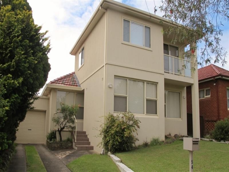 54 Cripps Avenue, Kingsgrove NSW 2208