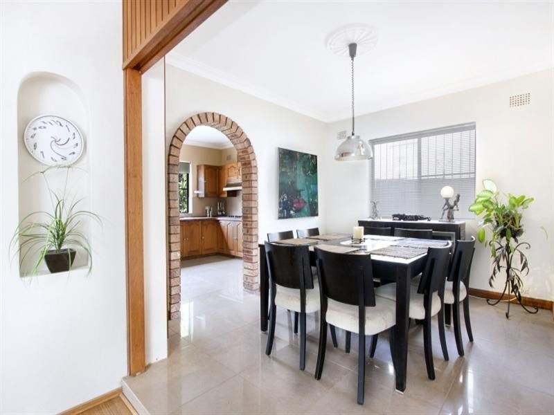 12 Frost Street, Earlwood NSW 2206