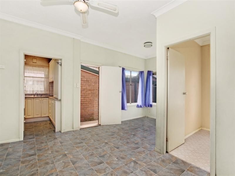 16 Charleston Avenue, Earlwood NSW 2206