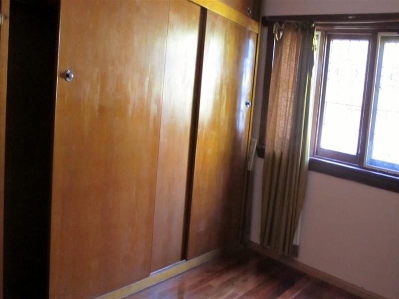 4 Una Street, Campsie NSW 2194