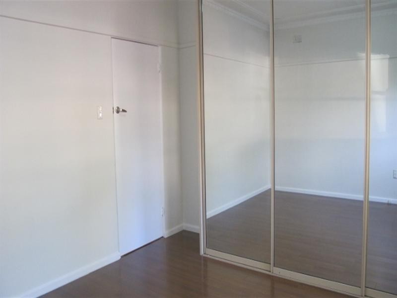 25 Rosemeath Avenue, Kingsgrove NSW 2208