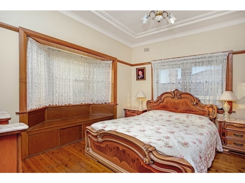 24 Thompson Street, Earlwood NSW 2206