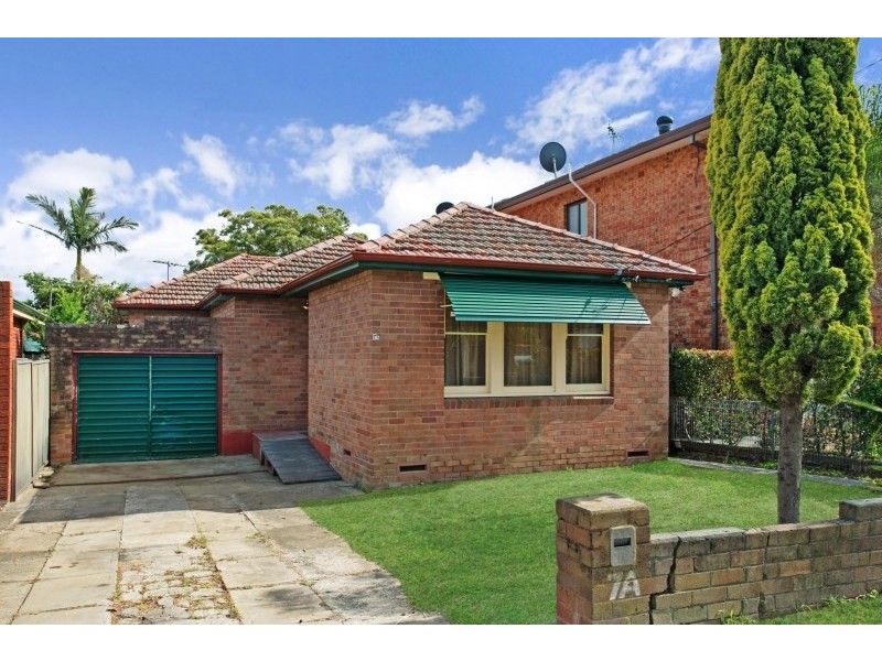 7A Dunkirk Avenue, Kingsgrove NSW 2208