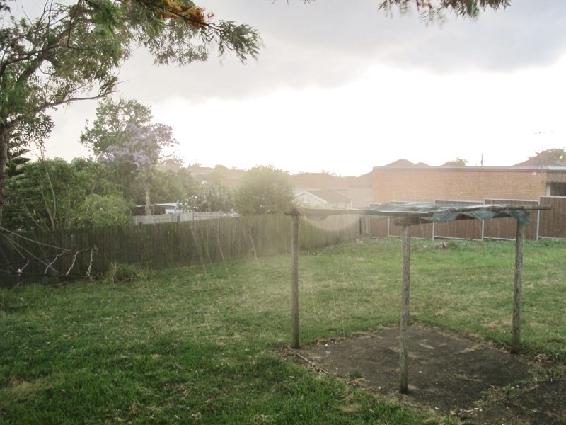 1 Price Avenue, Belmore NSW 2192