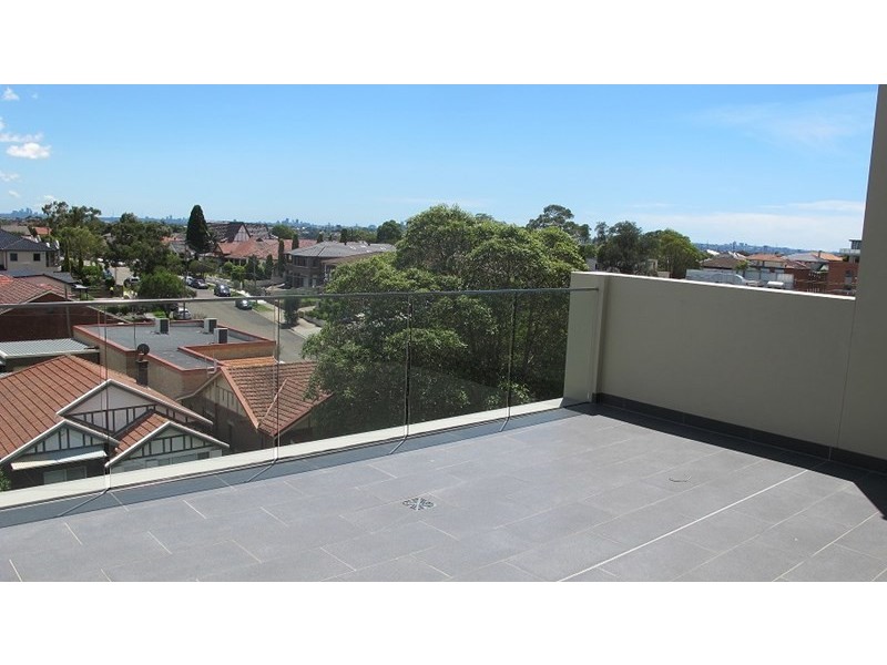 10/22 Clarke Street, Earlwood NSW 2206