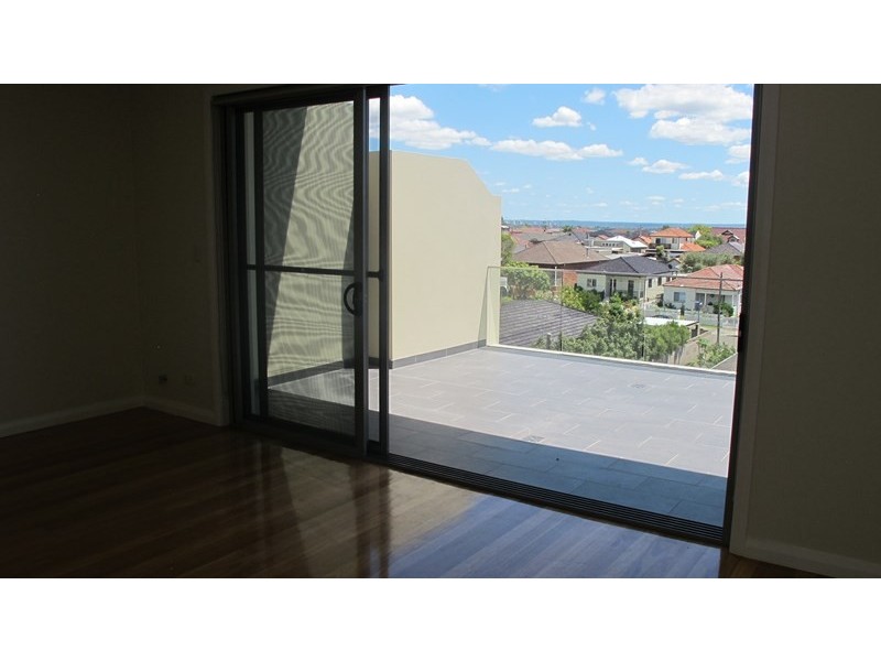 10/22 Clarke Street, Earlwood NSW 2206