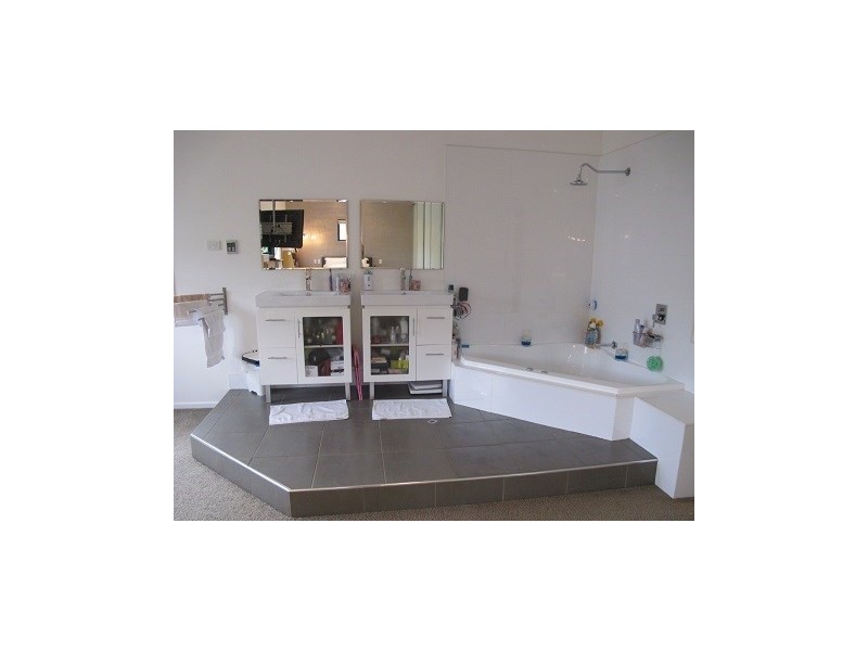 27 Arncliffe Road, Earlwood NSW 2206