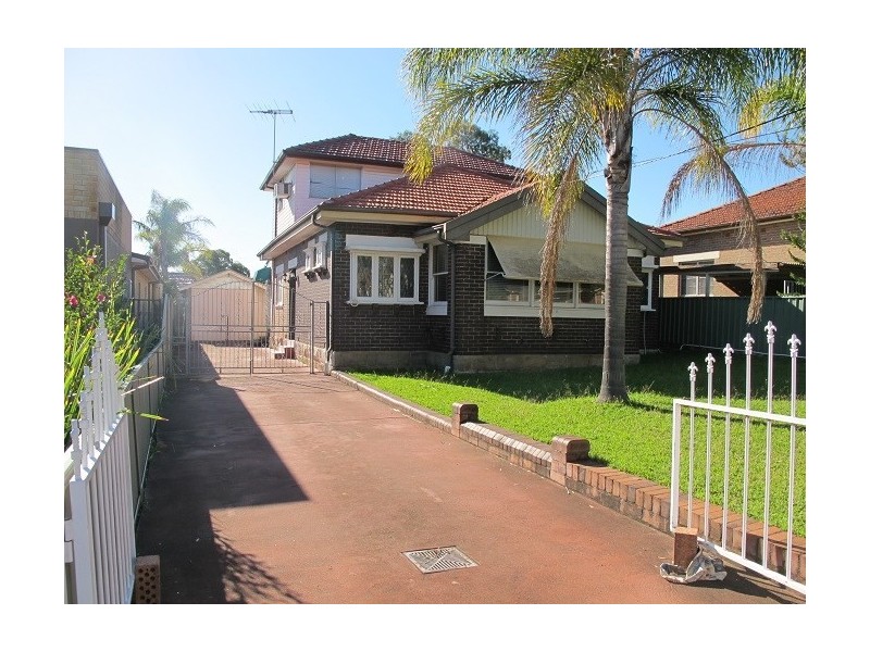 22 McCallum Street, Roselands NSW 2196