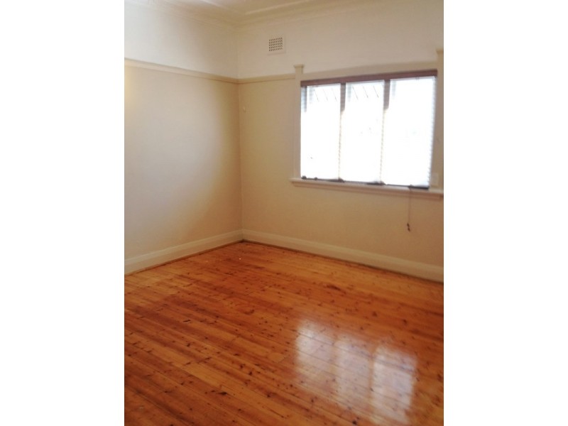 22 Manildra Street, Earlwood NSW 2206