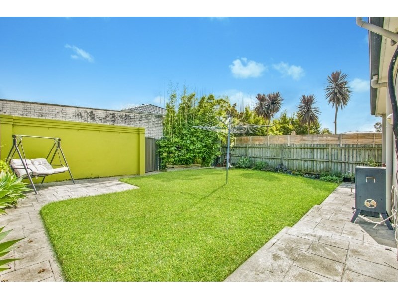 3 Narani Crescent, Earlwood NSW 2206