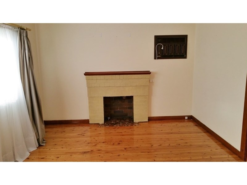 24 Rosemeath Avenue, Kingsgrove NSW 2208