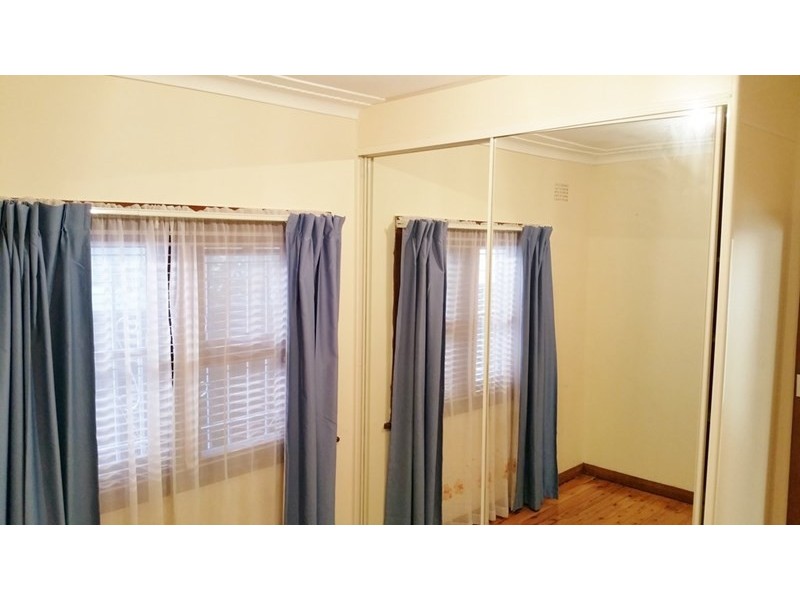 24 Rosemeath Avenue, Kingsgrove NSW 2208