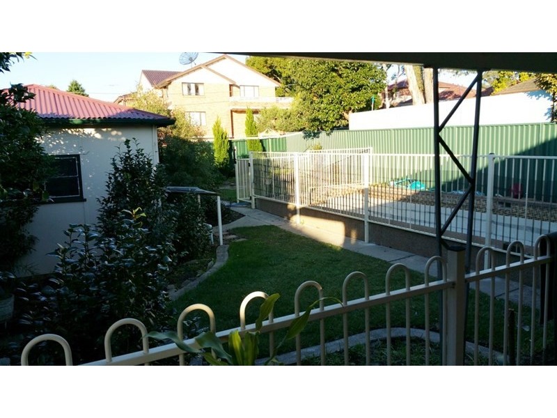 24 Rosemeath Avenue, Kingsgrove NSW 2208