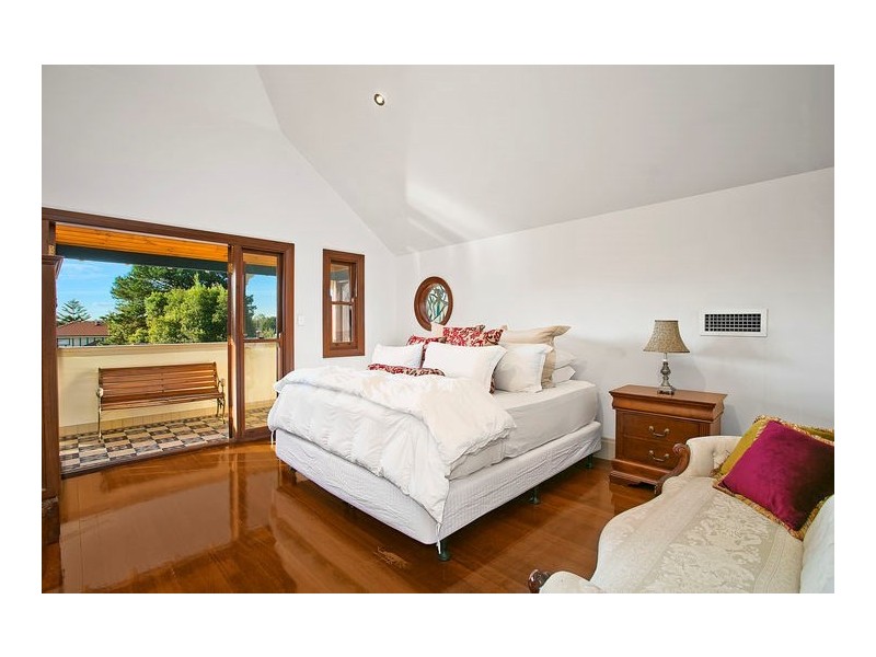 11 Fuller Avenue, Earlwood NSW 2206