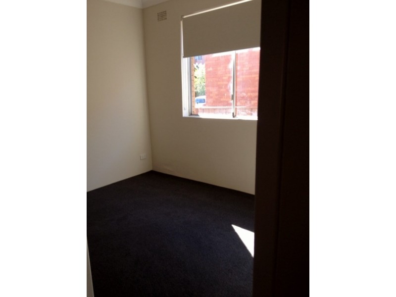 3/3 Seventh Avenue, Campsie NSW 2194