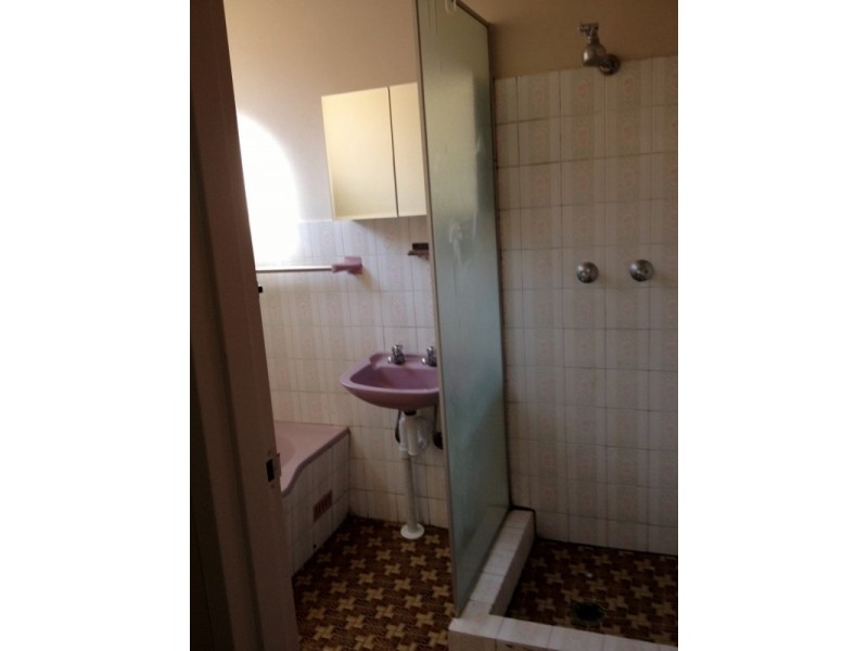 3/3 Seventh Avenue, Campsie NSW 2194