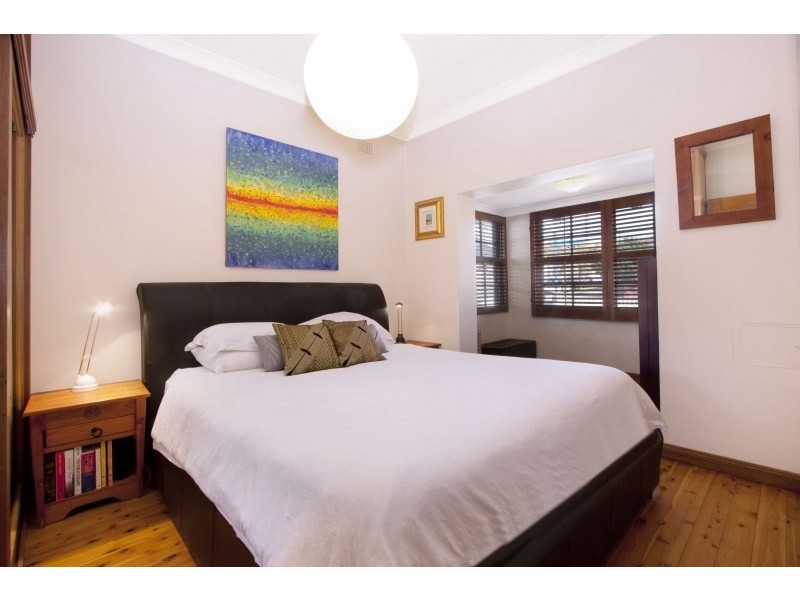 1 Gornall Avenue, Earlwood NSW 2206